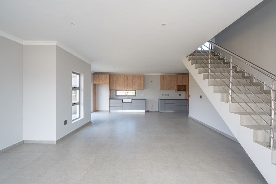 To Let 3 Bedroom Property for Rent in Langebaan Country Estate Western Cape